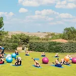 Hotel Belambra Clubs - Les Vignes 3*